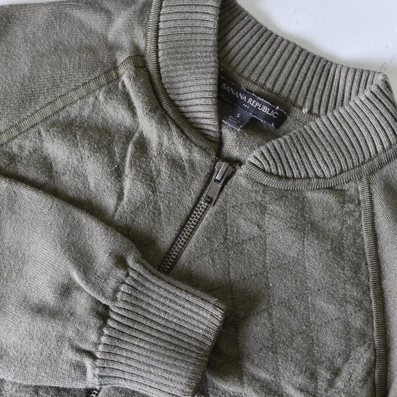 Banana Republic Bomber Sweater - Picture 2 of 2